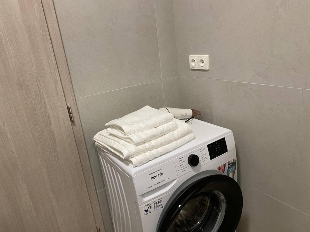 Apartamento Perla Hradce 101 Hradec Králové Exterior foto