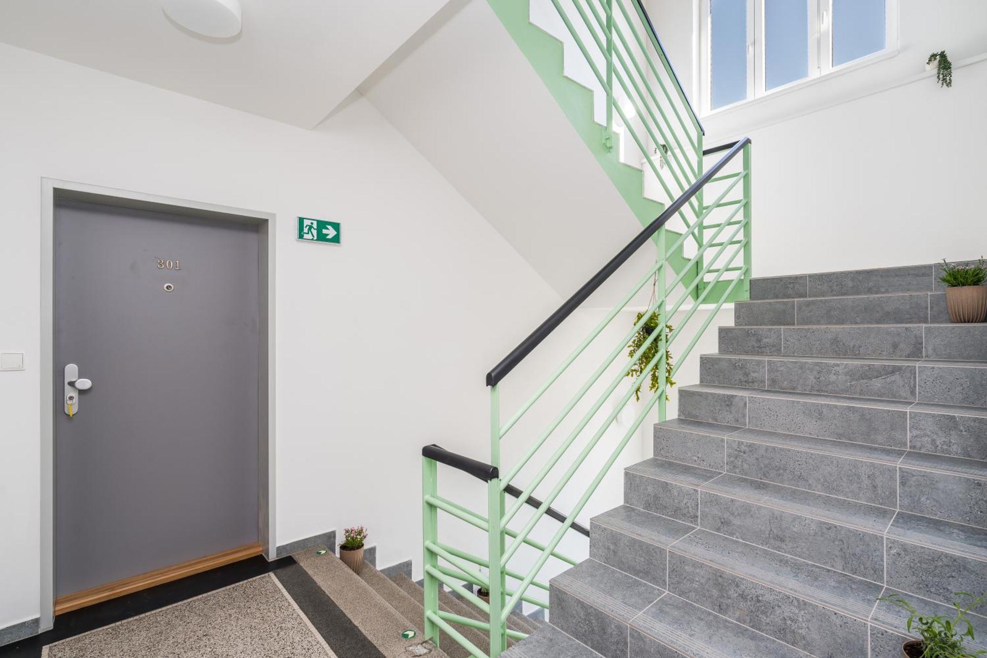 Apartamento Perla Hradce 101 Hradec Králové Exterior foto