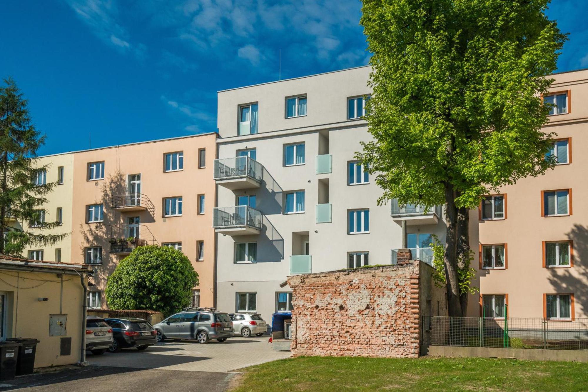 Apartamento Perla Hradce 101 Hradec Králové Exterior foto